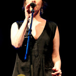 Suzanne Vega beim Würzburger Hafensommer