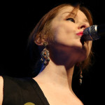 Suzanne Vega beim Würzburger Hafensommer