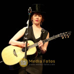 Suzanne Vega beim Würzburger Hafensommer