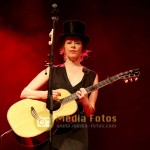 Suzanne Vega beim Würzburger Hafensommer